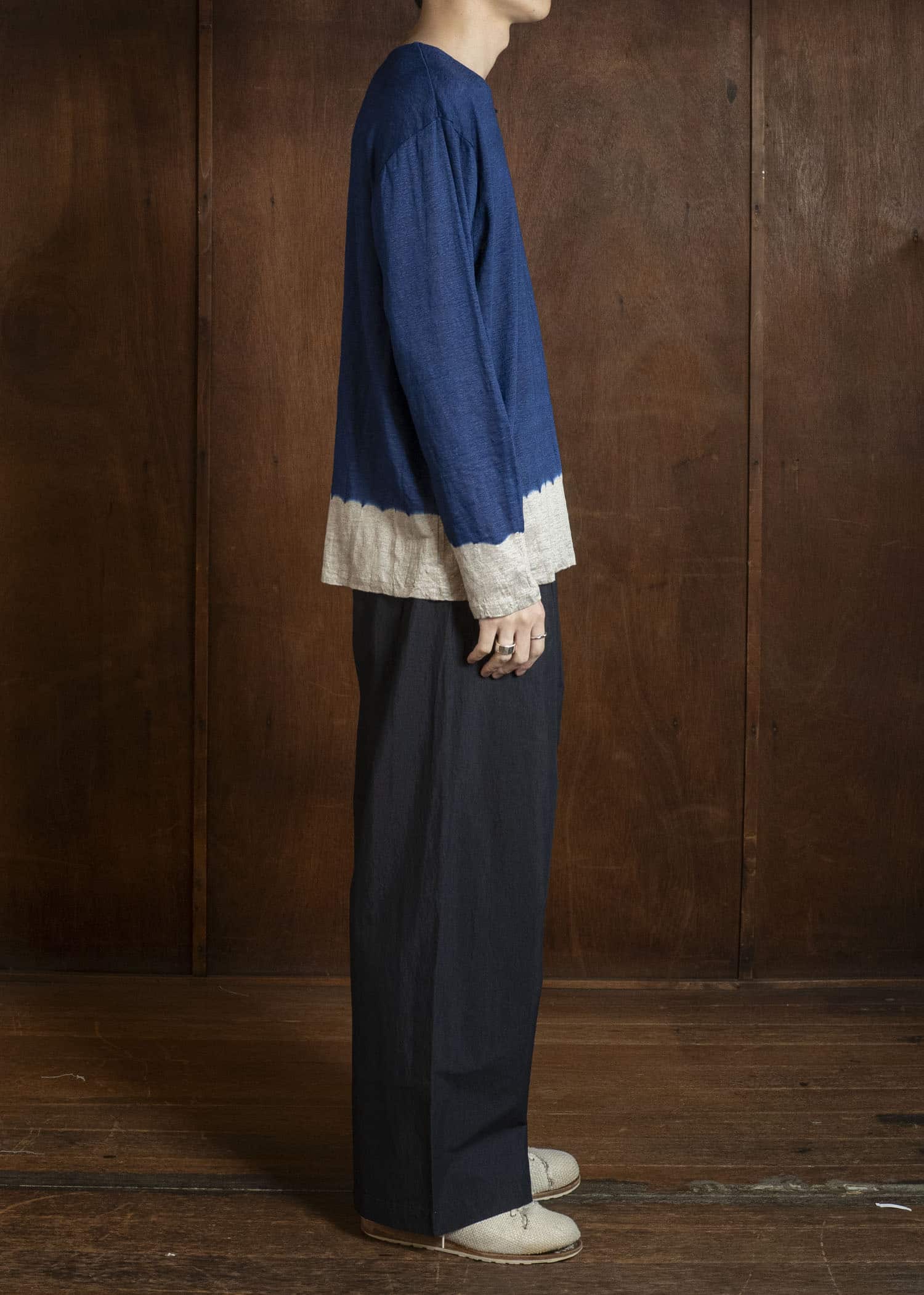 SUZUSAN 2057L-330 Linen Jersey Long Sleeve Crew Neck Pullover Boushi Somewake Shibori Dark Navy / Grége