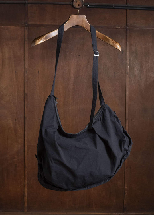 Professor.E RUCHED CROSSBODY BAG BLACK 26FW-PE-ACC-08