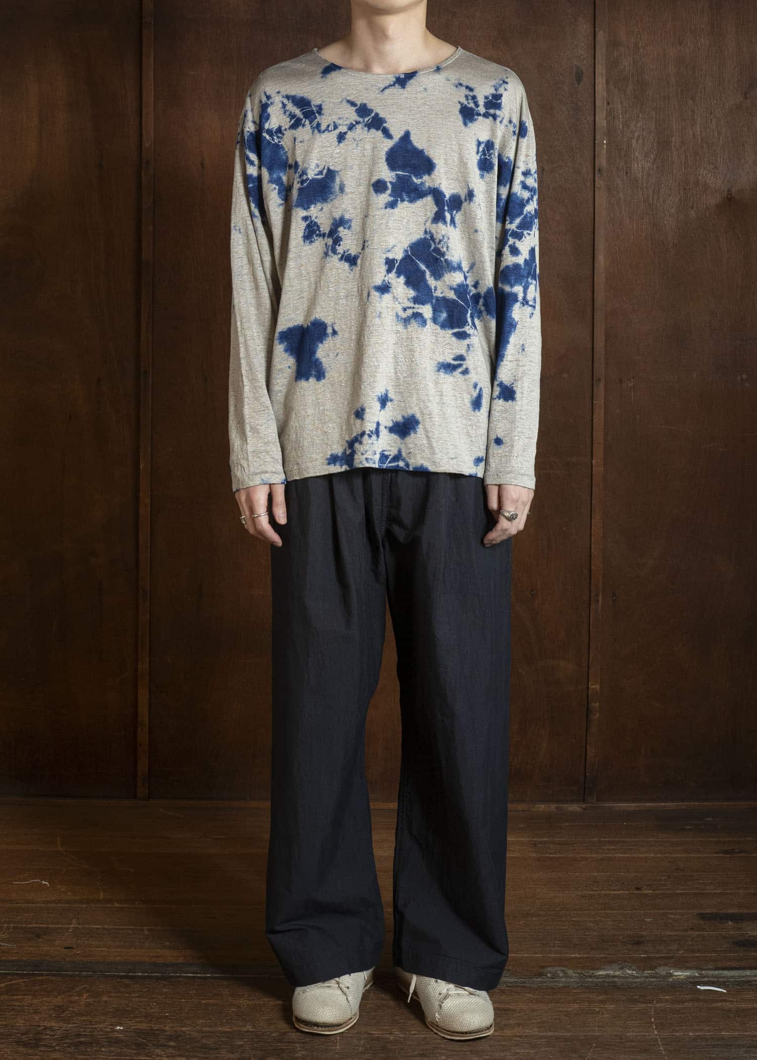 SUZUSAN 2057L-010 Linen Jersey Long Sleeve Crew Neck Pullover Madara Shibori Dark Navy / Grége
