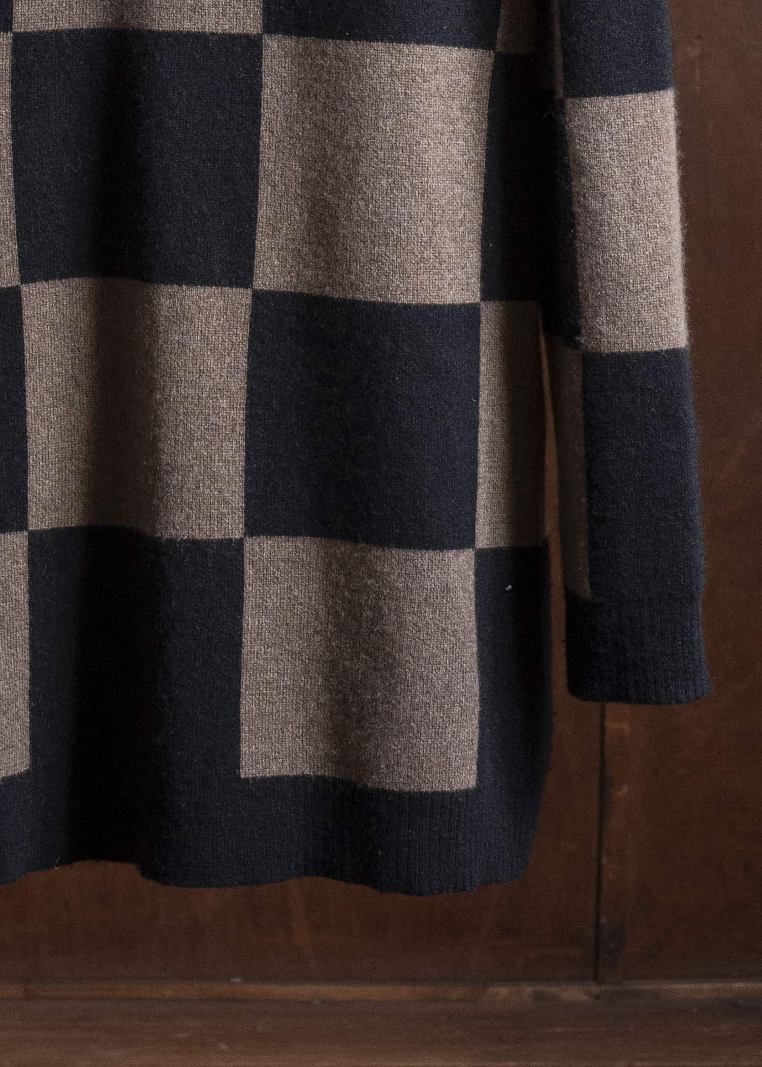 Aleksandr Manamis HIGH NECK PLAID PATTERN SWEATER