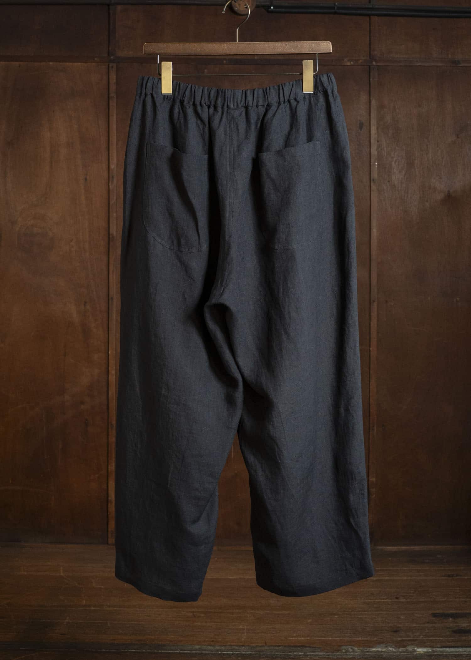 Jurgen Lehl J0162FPM912-19 リネンムラ染パンツ	黒