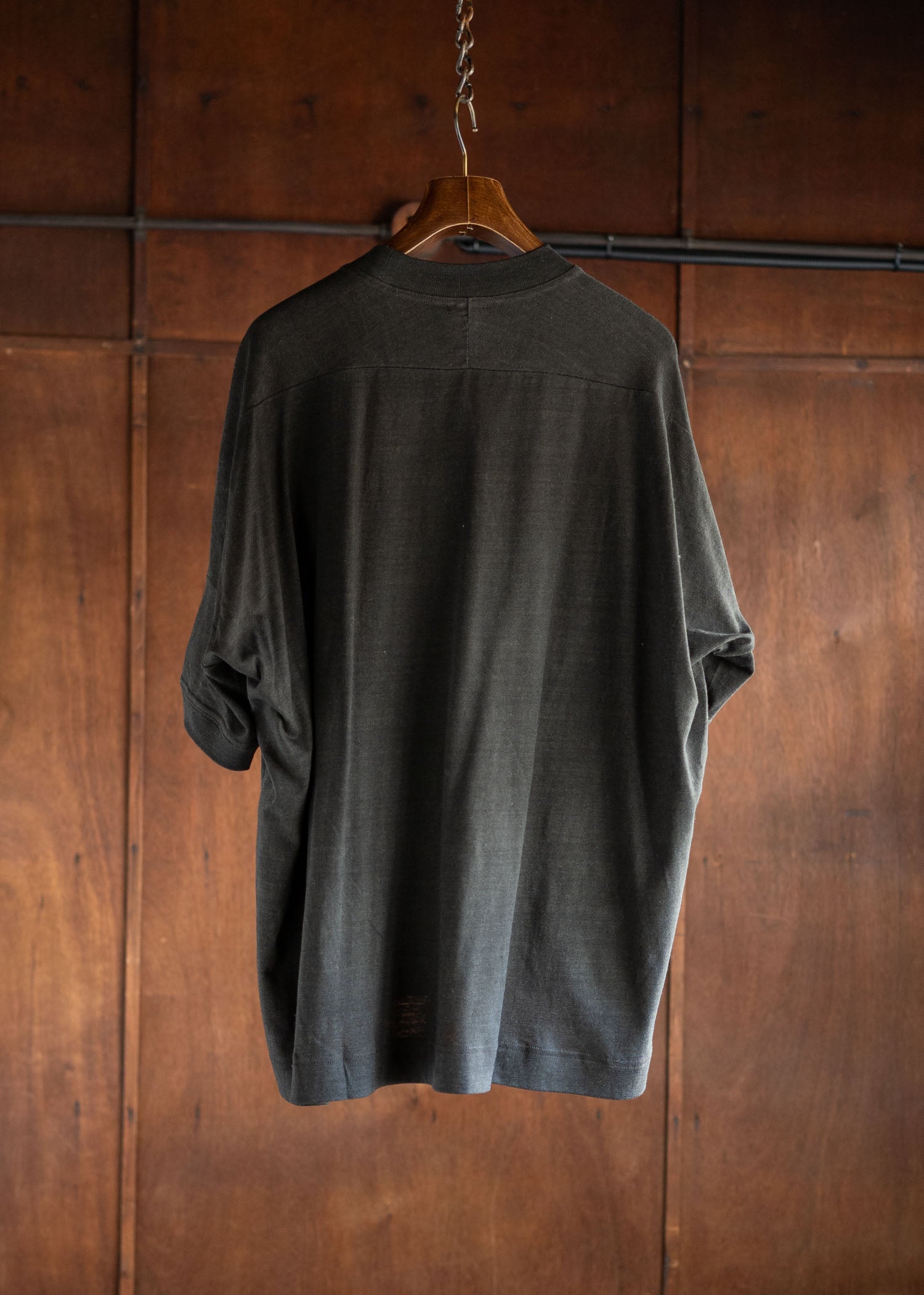 JAN-JAN VAN ESSCHE TEE#81 OVERSIZED CREWNECK TEE COTTON LINEN JERSEY DARK SUMI