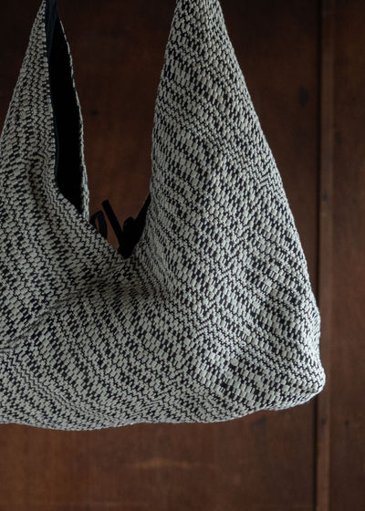 JAN-JAN VAN ESSCHE BAG#36 TSUNO BUKURO STYLE HAND WOVEN BAG WITH INSIDE POCKET BROKEN WAVES BLACK AND WHITE