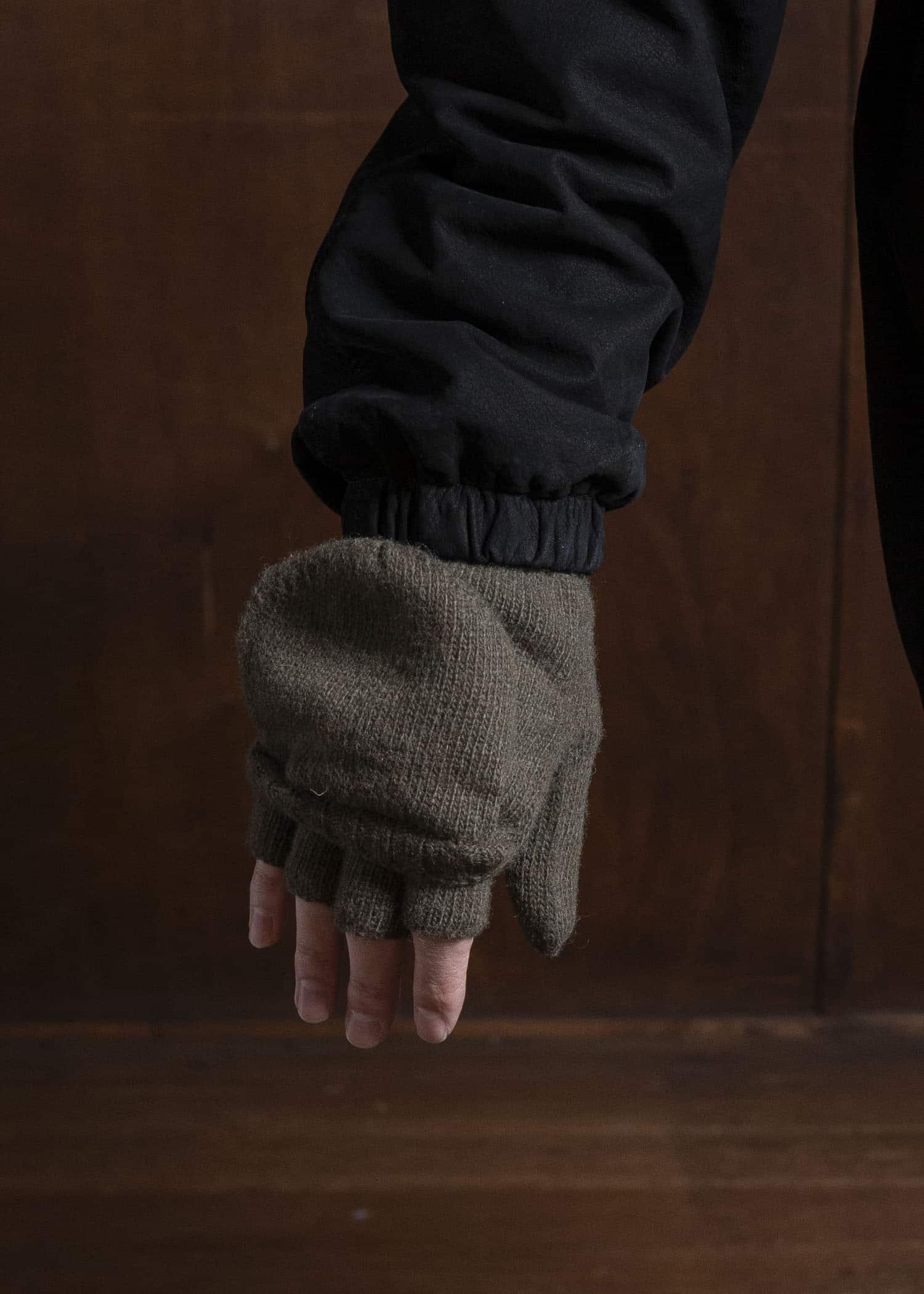 DENTS 37-0710 fleece hunting Gloves OLIVE