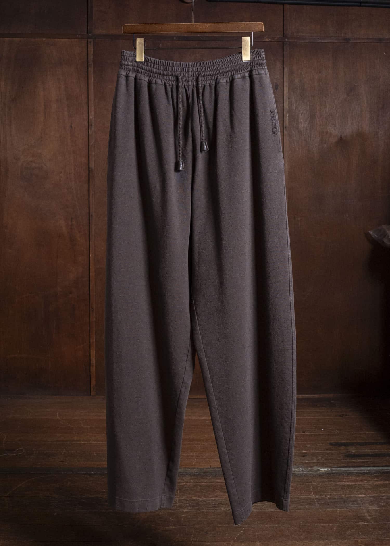 HED MAYNER EMBROIDERED SWEATSHIRT TROUSERS BROWN HMMD70014RHD325