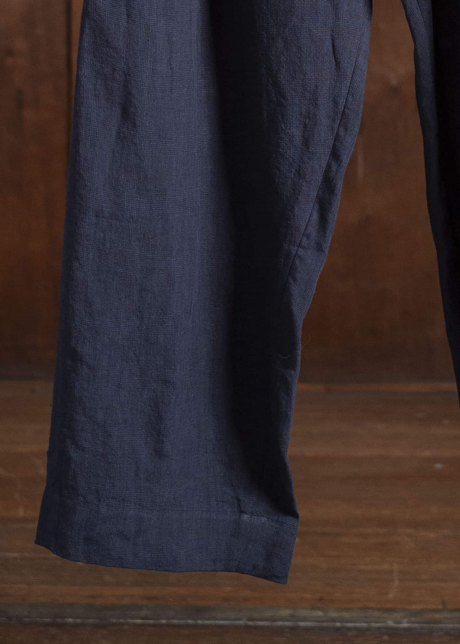 ZIGGY CHEN 0M2520515 STREAK FRONT PLEATED TROUSERS 25-MIDNIGHT BLUE