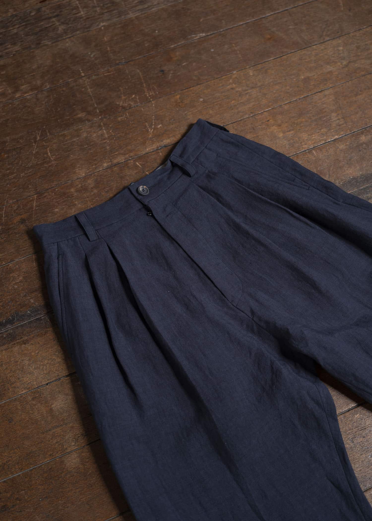 ZIGGY CHEN 0M2520515 STREAK FRONT PLEATED TROUSERS 25-MIDNIGHT BLUE