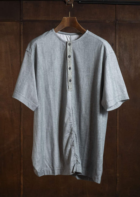 ZIGGY CHEN 0M2610203 HENLEY-NECK GATHERED T-SHIRT 21