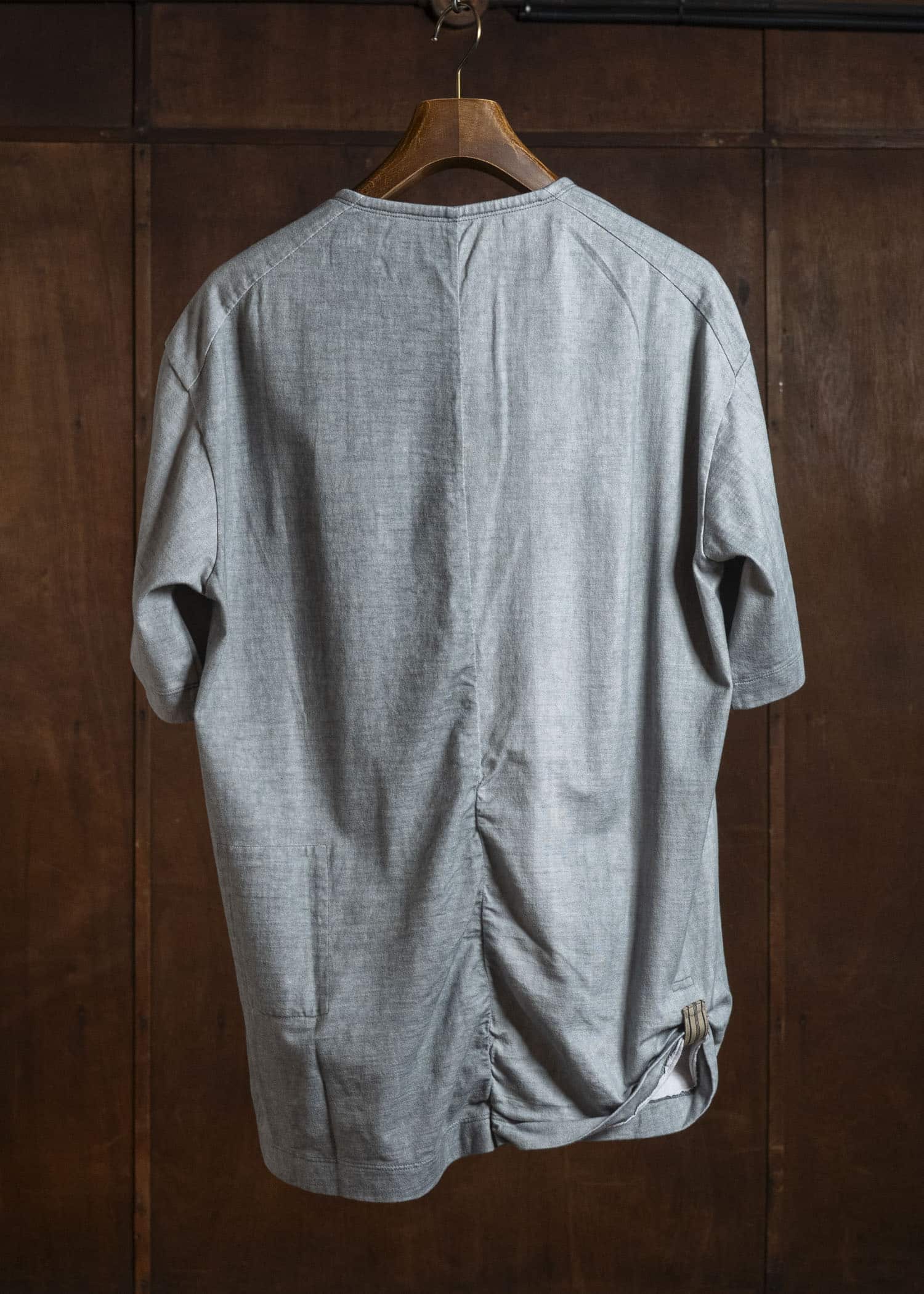ZIGGY CHEN 0M2610203 HENLEY-NECK GATHERED T-SHIRT 21