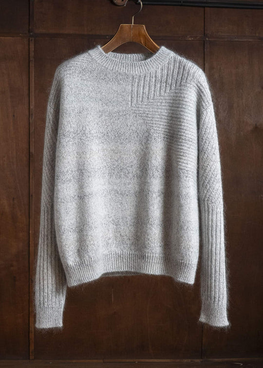 amachi. AY19K-4080 Wood Flame Knit White Gray