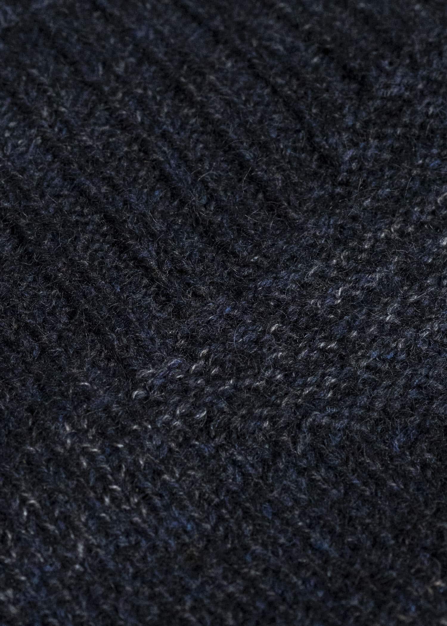 amachi. AY19K-4080 Wood Flame Knit Navy Black