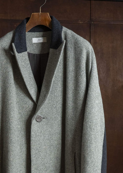 amachi. AY19C-2096 Covered Coat -019 Gray Green
