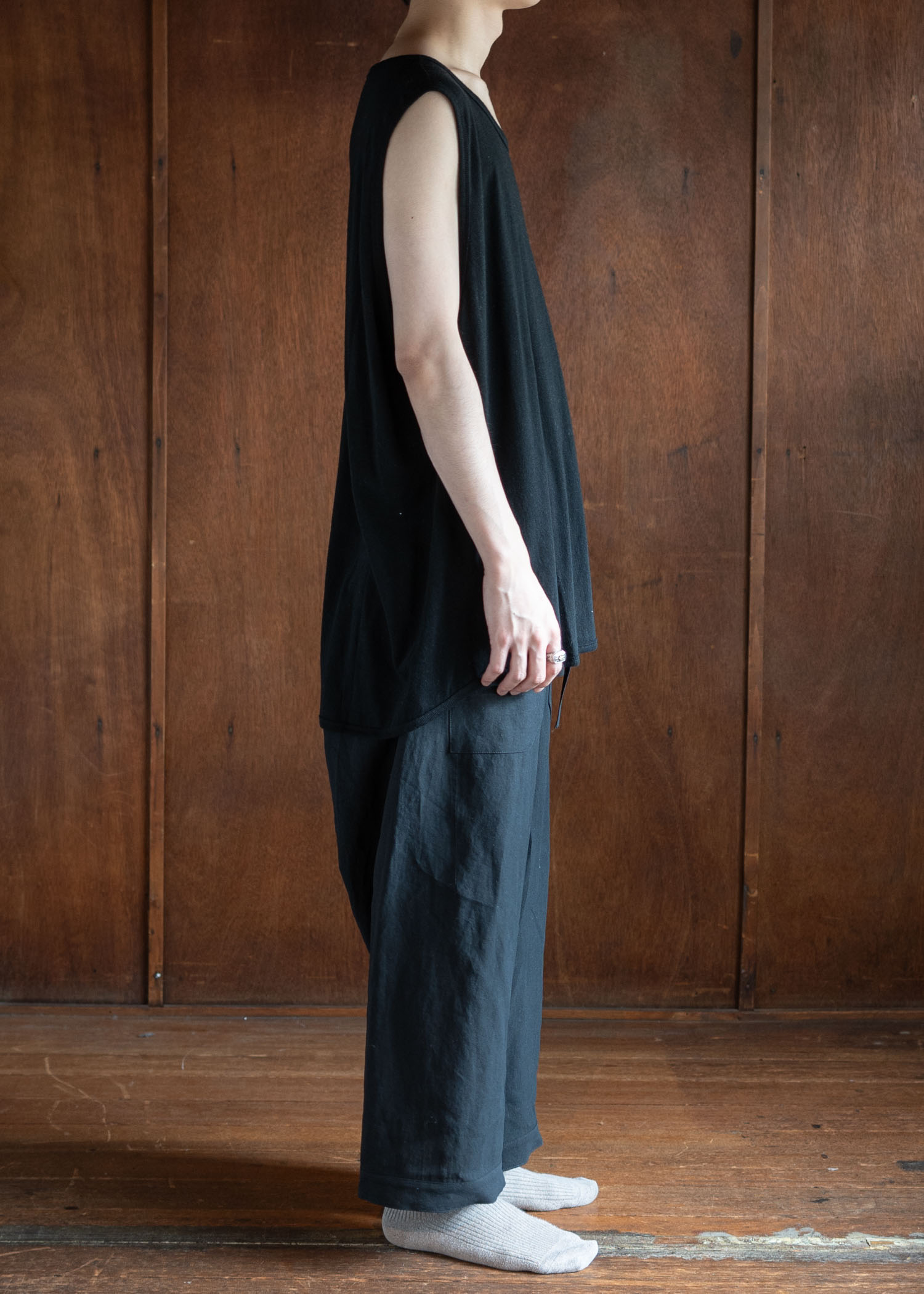 JAN-JAN VAN ESSCHE TANK TOP#16 LOOSE FIT TANK TOP WITH WIDE SHOULDER JERSEYS COTTON LINEN JERSEY BLACK