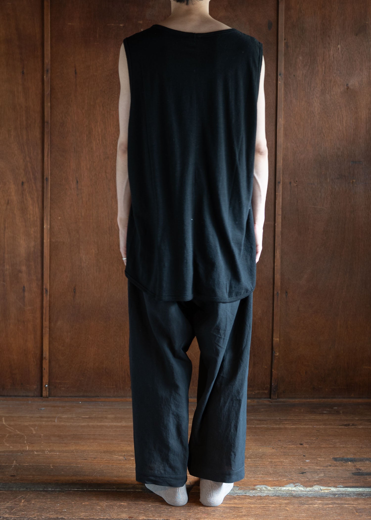 JAN-JAN VAN ESSCHE TANK TOP#16 LOOSE FIT TANK TOP WITH WIDE SHOULDER JERSEYS COTTON LINEN JERSEY BLACK