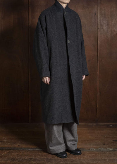amachi. AY19C-2096 Covered Coat -019 Chacoal Black