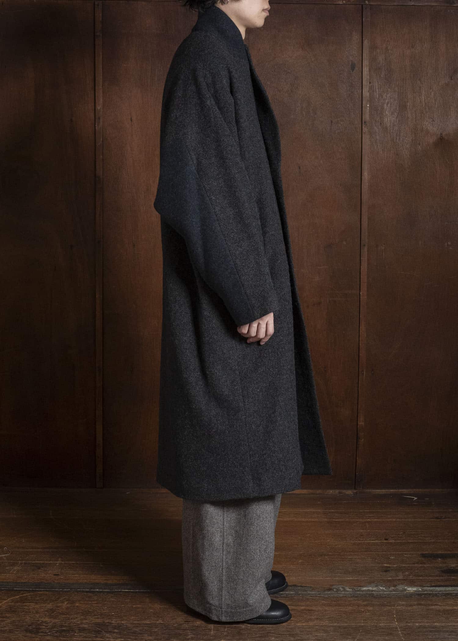 amachi. AY19C-2096 Covered Coat -019 Chacoal Black