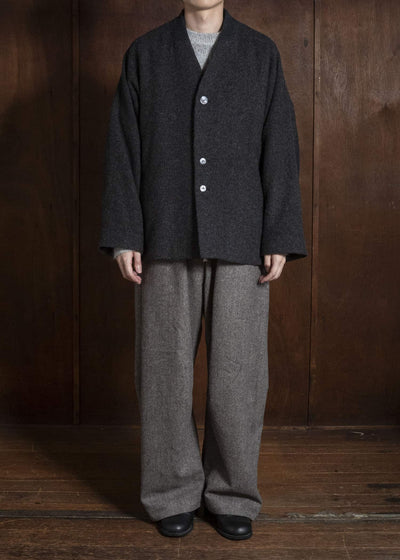 amachi. AY19B-2109 Covered Short Coat Chacoal Black