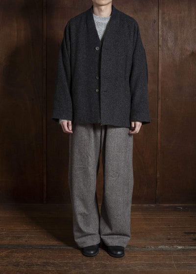 amachi. AY19B-2109 Covered Short Coat Chacoal Black