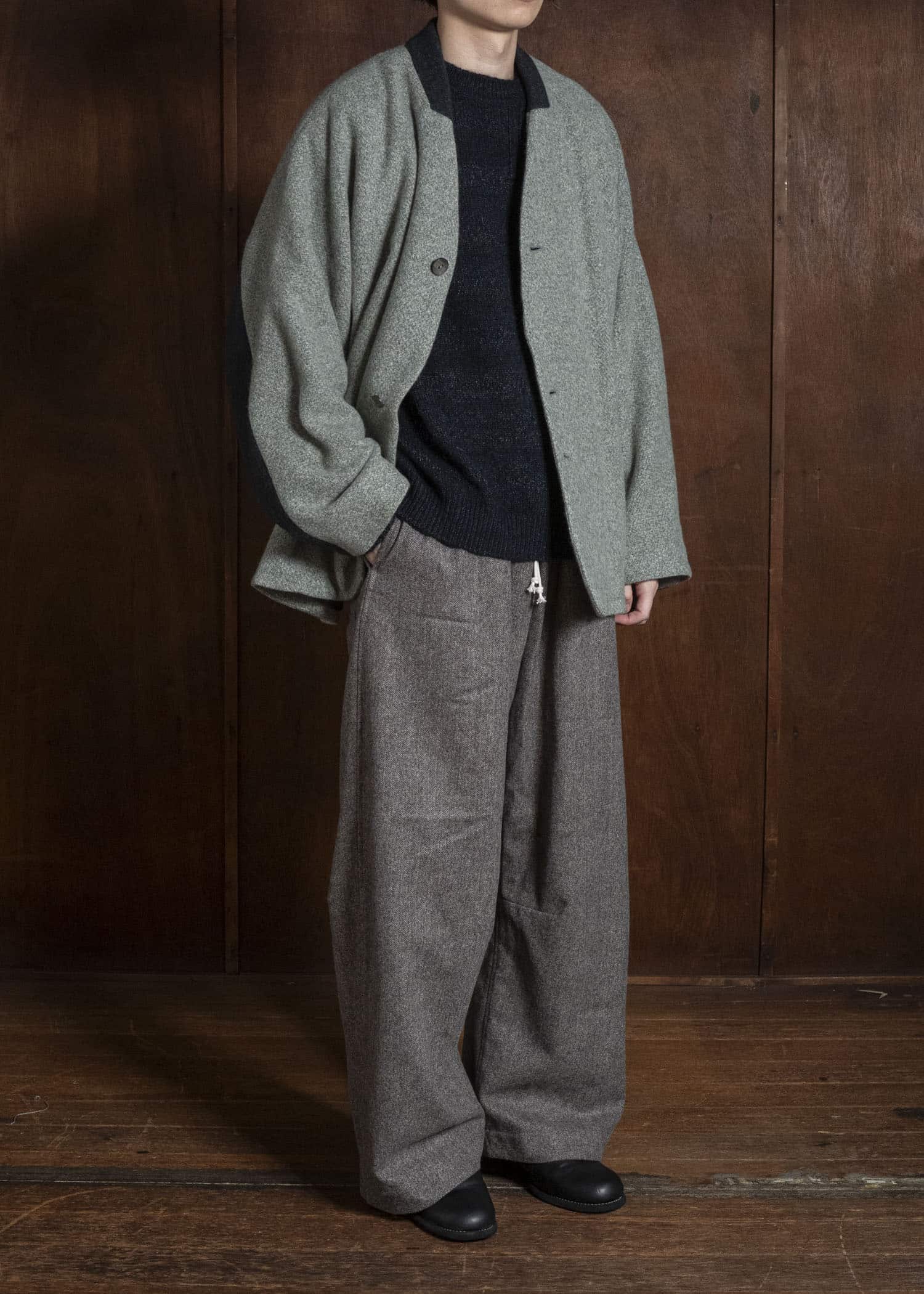amachi. AY19B-2109 Covered Short Coat Gray Green