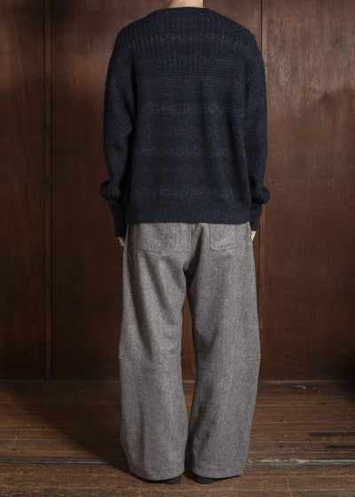 amachi. AY19K-4080 Wood Flame Knit Navy Black