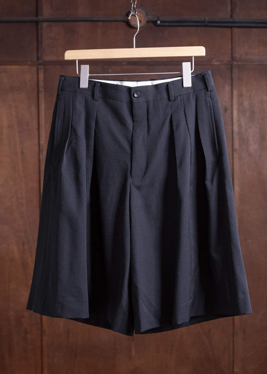 COMME des GARCONS HOMME PLUS 20SS WOOL GABA 3TUCK SHORTS