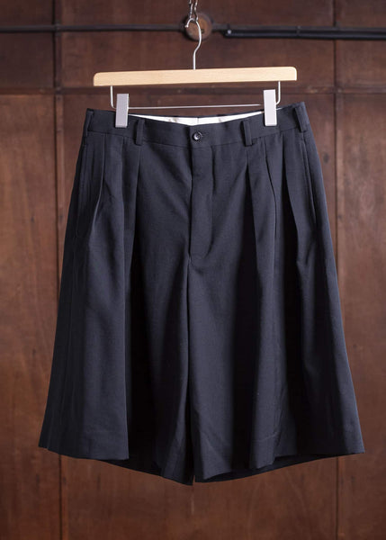 COMME des GARCONS HOMME PLUS 20SS WOOL GABA 3TUCK SHORTS