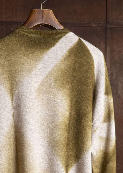 SUZUSAN Otsukei Exclusive Crew neck Cashmare Knit itajime shibori X Dark Olive - Beige