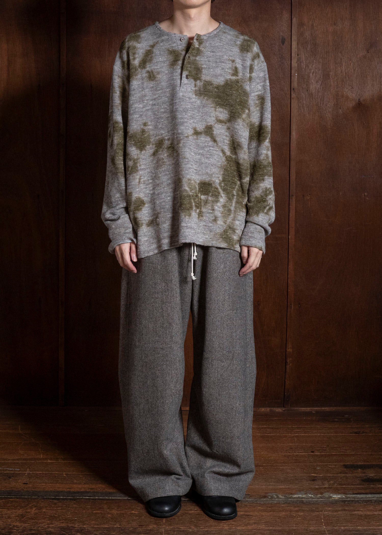 SUZUSAN 2079WLC-010 Dual Layered Wool Linen Cotton Jersey Long Sleeve Henley madara sibori 4812 Olive - Grey
