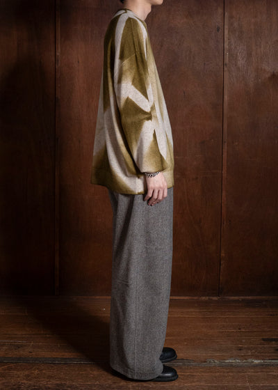 SUZUSAN Otsukei Exclusive Crew neck Cashmare Knit itajime shibori X Dark Olive - Beige