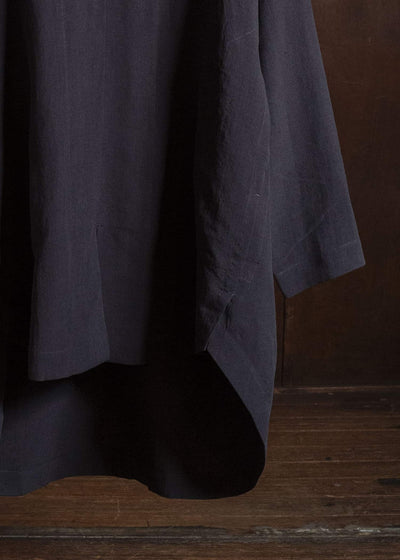 JAN-JAN VAN ESSCHE TUNIC#42 KIMONO COLLAR LOOSE FIT TUNIC WITH KNIFE PLEAT Linen Silk Shirting | Sumi Kuro