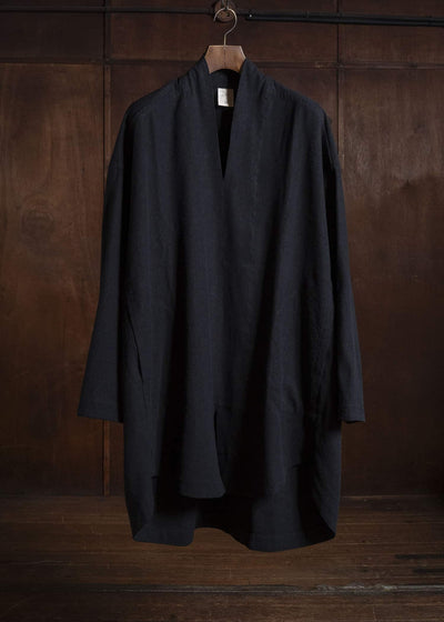 JAN-JAN VAN ESSCHE TUNIC#42 KIMONO COLLAR LOOSE FIT TUNIC WITH KNIFE PLEAT Hemp Se Nappy Cloth | Black
