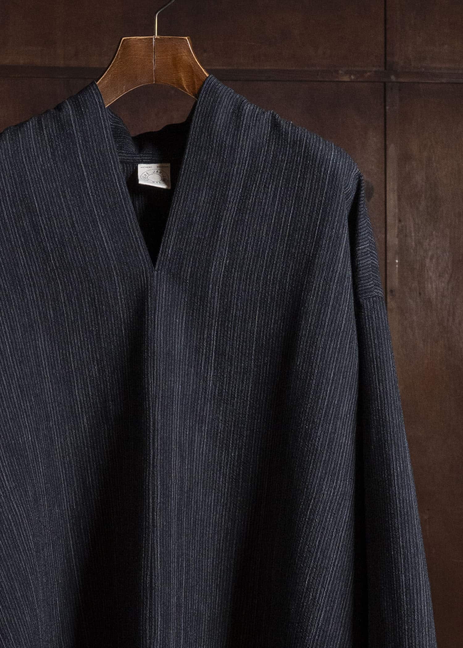 JAN-JAN VAN ESSCHE TUNIC#42 KIMONO COLLAR LOOSE FIT TUNIC WITH KNIFE PLEAT Wool Cotton Cloth | Striped