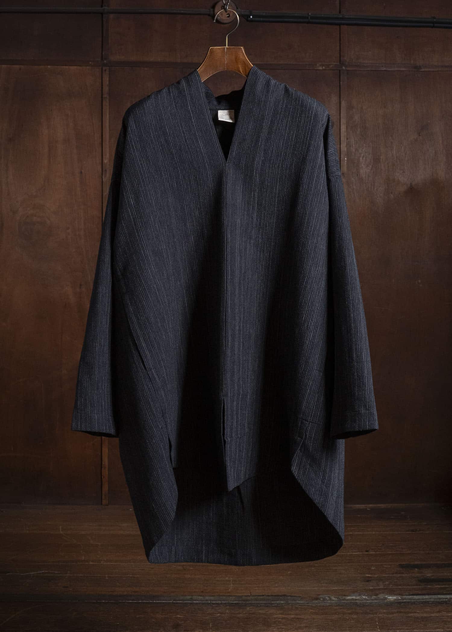 JAN-JAN VAN ESSCHE TUNIC#42 KIMONO COLLAR LOOSE FIT TUNIC WITH KNIFE PLEAT Wool Cotton Cloth | Striped