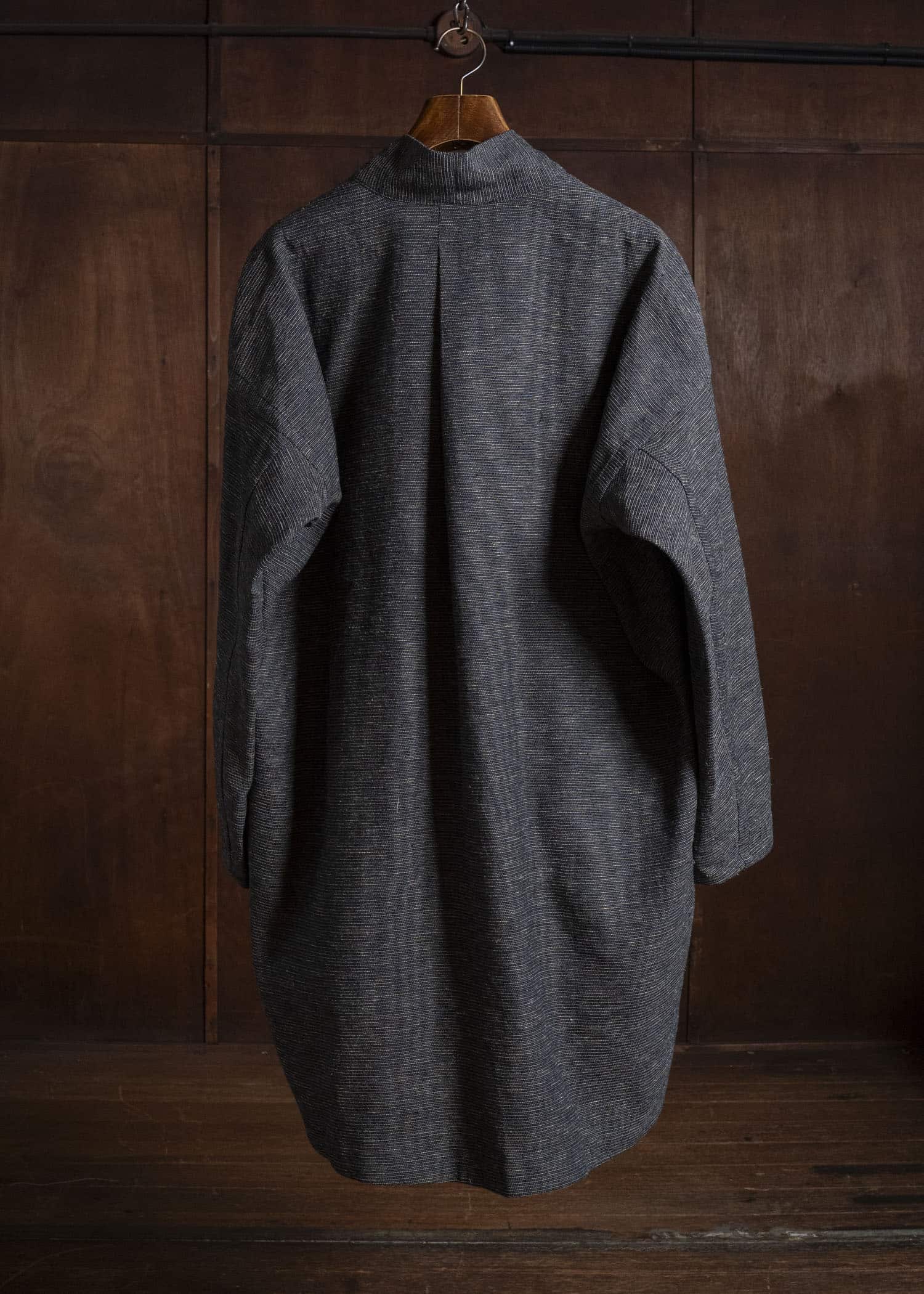 JAN-JAN VAN ESSCHE TUNIC#42 KIMONO COLLAR LOOSE FIT TUNIC WITH KNIFE PLEAT Hemp Silk Co Stripes | Noise