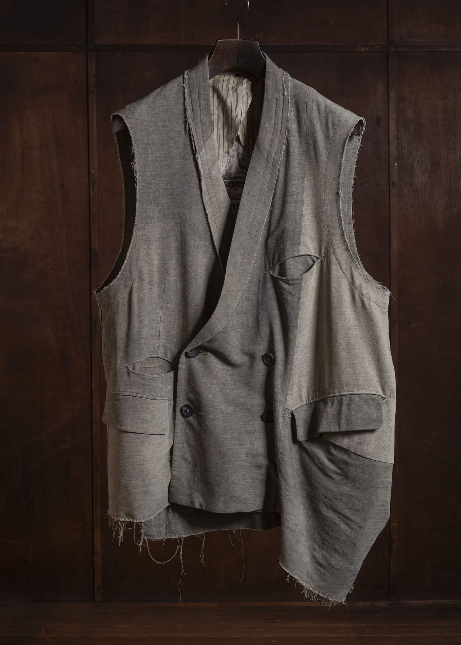 ZIGGY CHEN 23SS ASIMMETRY VEST