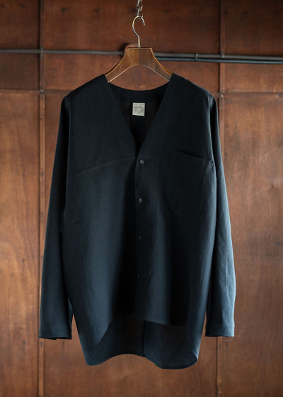 JAN-JAN VAN ESSCHE JAN-JAN VAN ESSCHE JAN-JAN VAN ESSCHE JAN-JAN VAN ESSCHE SHIRT#99 LOOSE FIT SHIRT WITH DEEP V-NECK WASHI SHIRTING BLACK