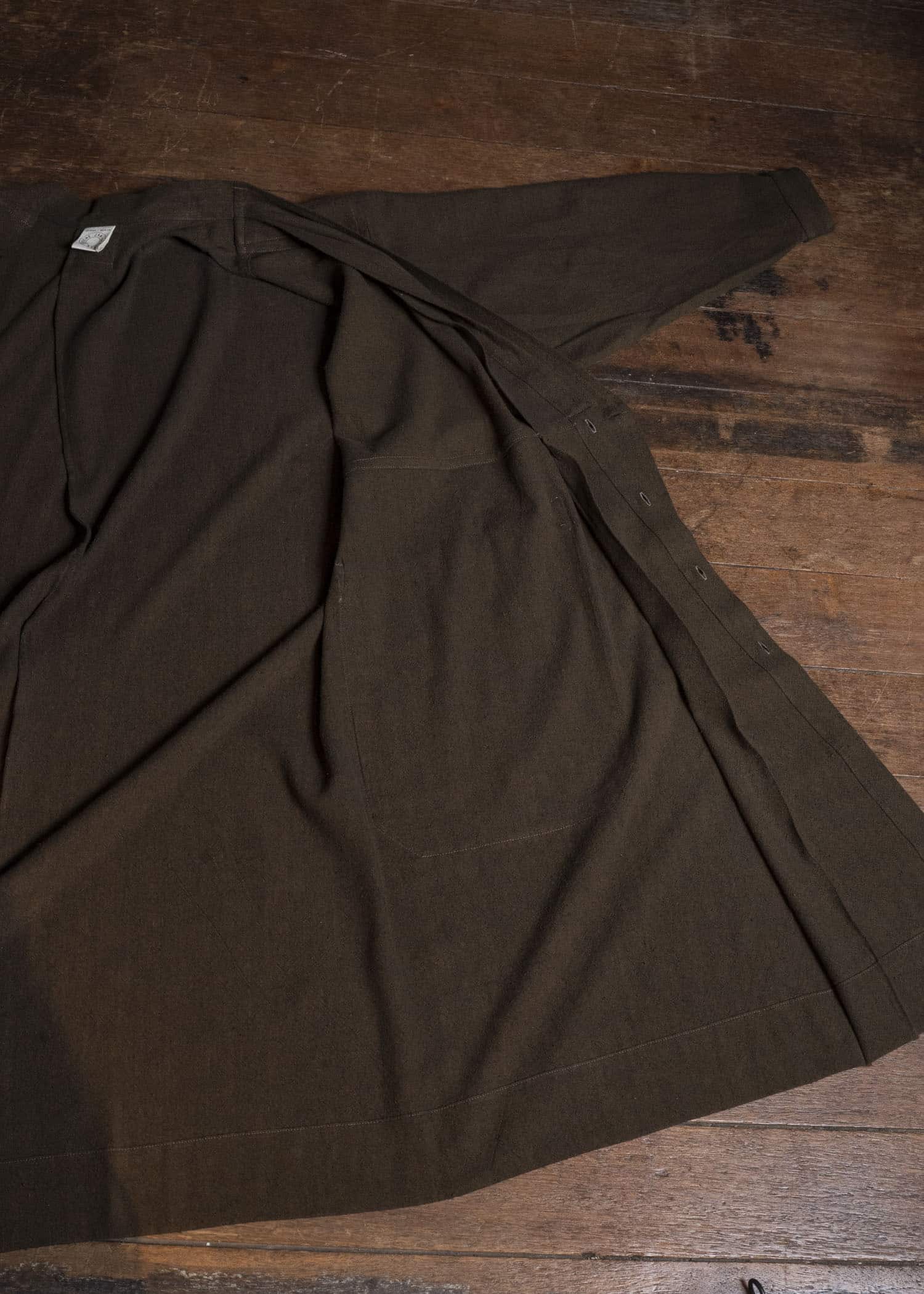 JAN-JAN VAN ESSCHE SHIRT#116 LONG SHIRT WITH DOUBLE CLOSURE AND PATCH POCKETS Hemp Se Nappy Cloth | Ochre