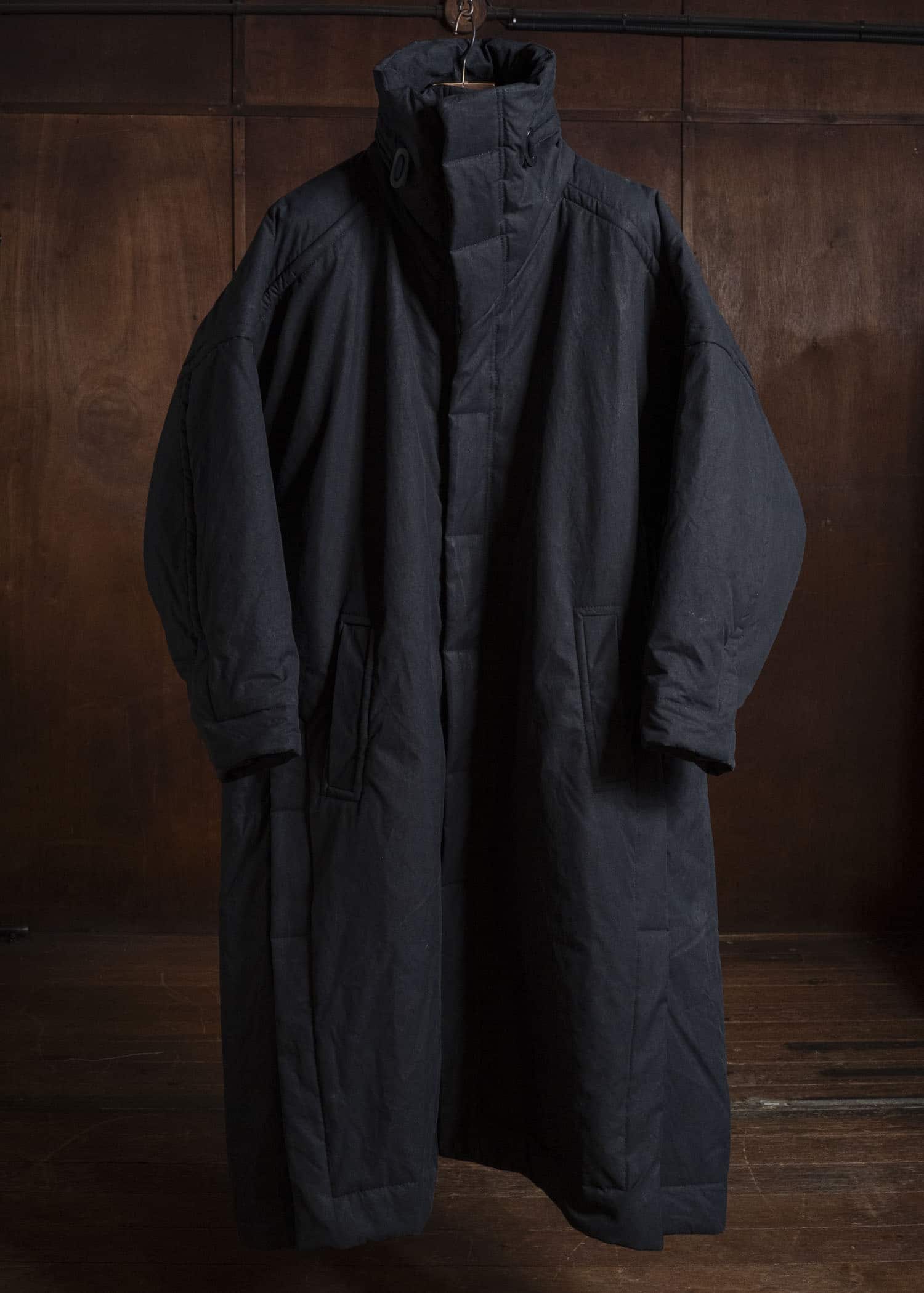 JAN-JAN VAN ESSCHE COAT#36 PADDED COAT WITH STANDING COLLAR, FULLY LINED Time Washed Canvas | Padded Deep Black