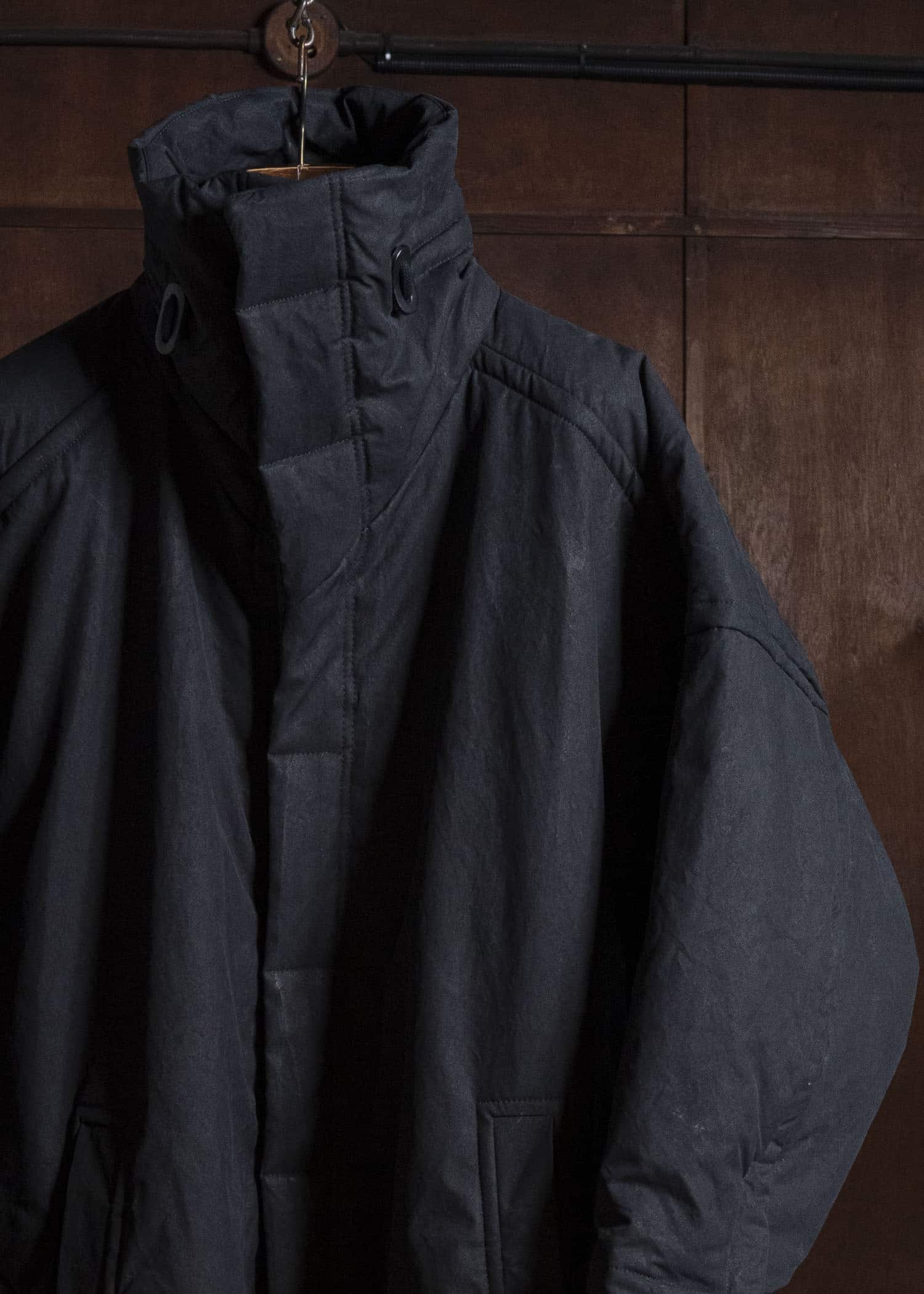 JAN-JAN VAN ESSCHE COAT#36 PADDED COAT WITH STANDING COLLAR, FULLY LINED Time Washed Canvas | Padded Deep Black