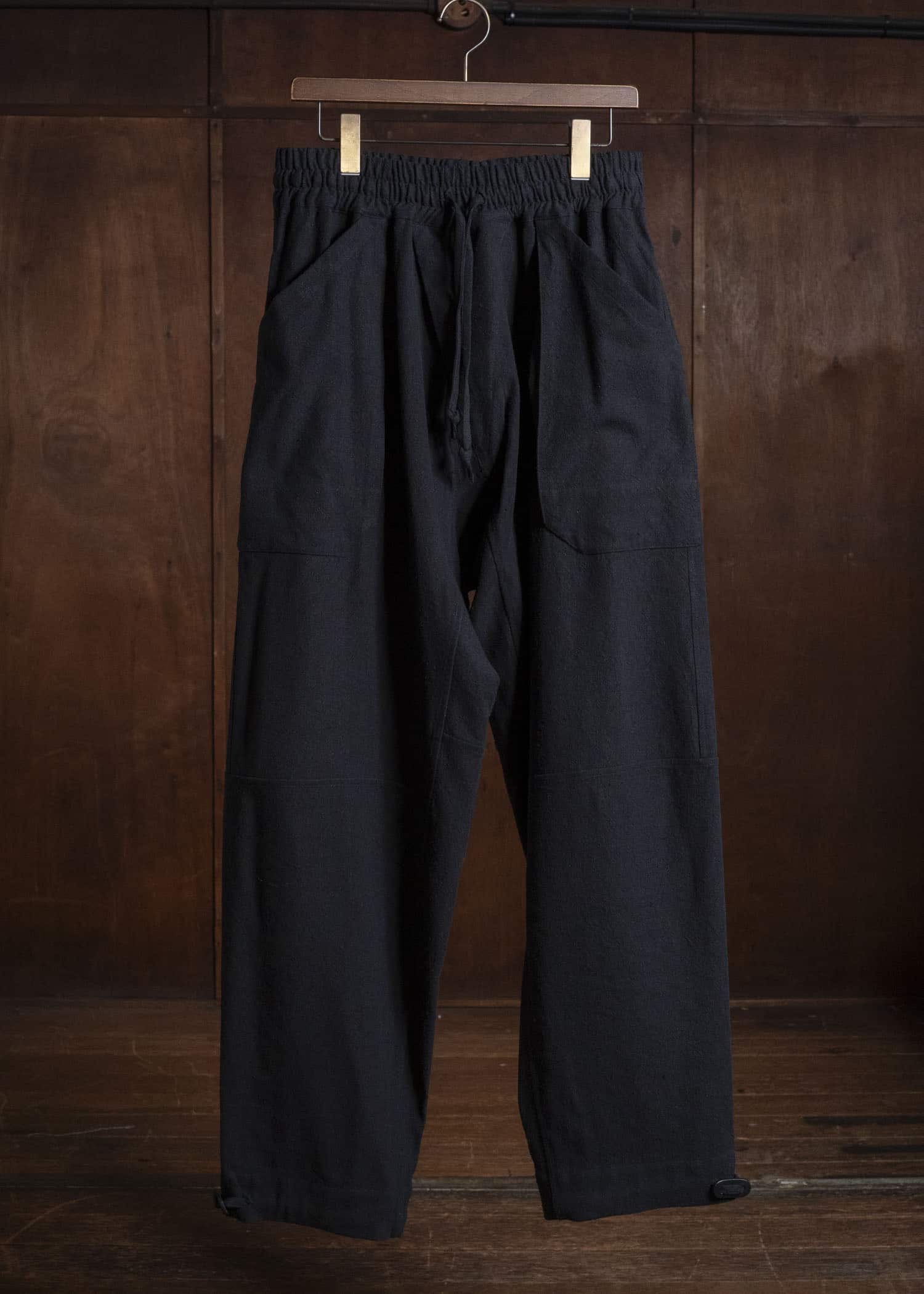 JAN-JAN VAN ESSCHE TROUSERS#94 TROUSERS WITH ELASTIC WAIST, PATCH POCKETS Hemp Se Nappy Cloth | Black