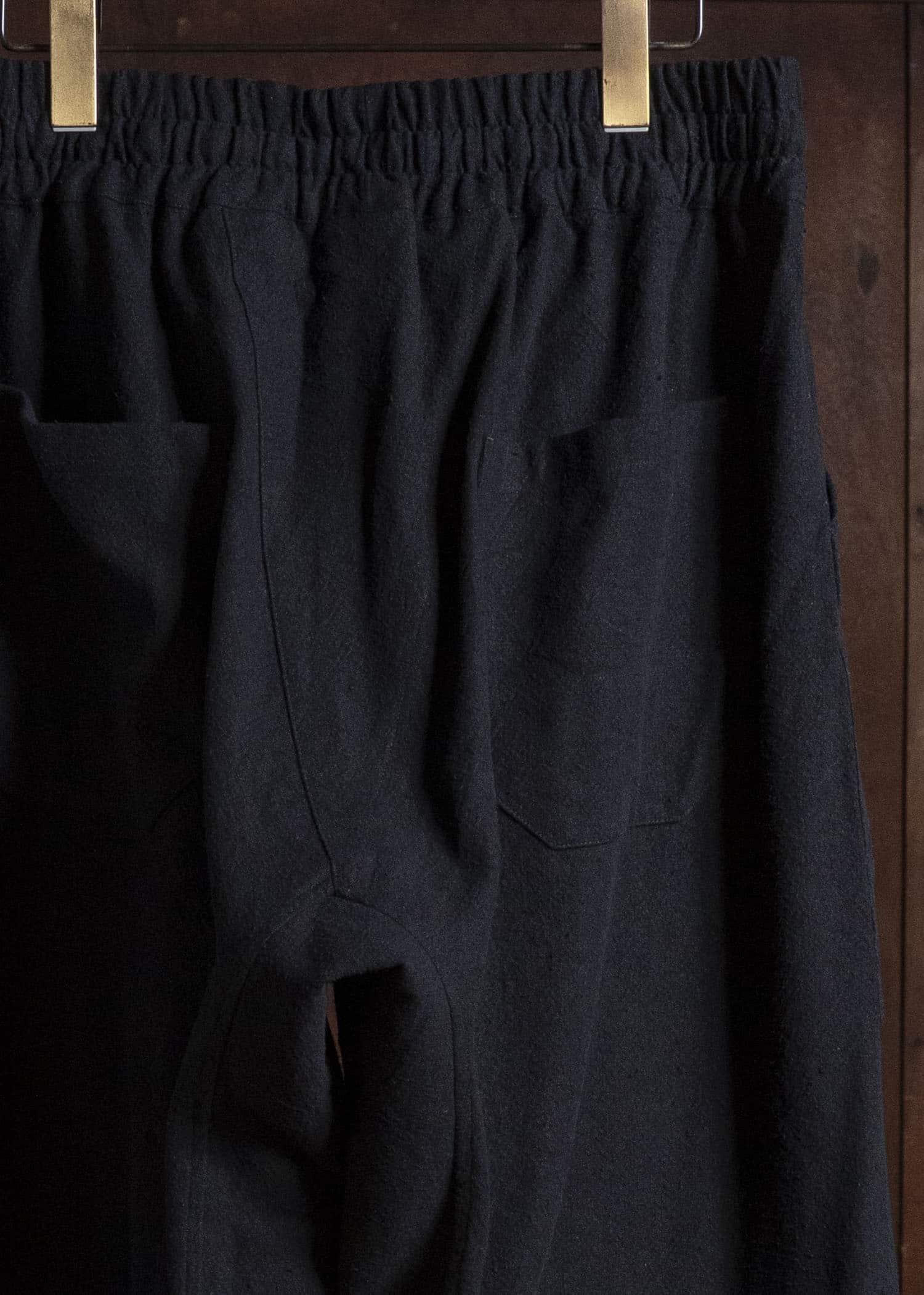 JAN-JAN VAN ESSCHE TROUSERS#94 TROUSERS WITH ELASTIC WAIST, PATCH POCKETS Hemp Se Nappy Cloth | Black