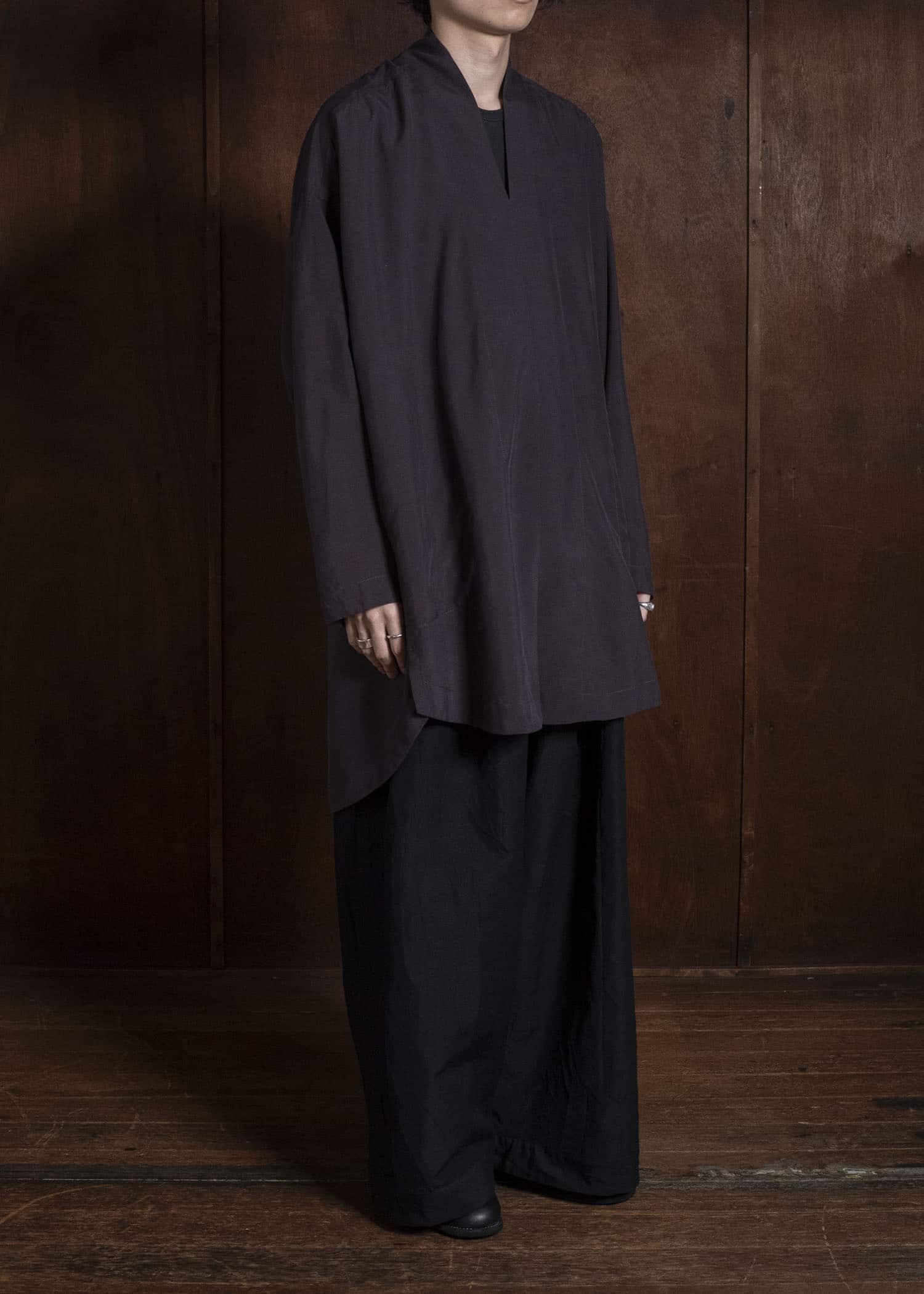 JAN-JAN VAN ESSCHE TUNIC#42 KIMONO COLLAR LOOSE FIT TUNIC WITH KNIFE PLEAT Washed Silk Lawn | Sumi Shiso