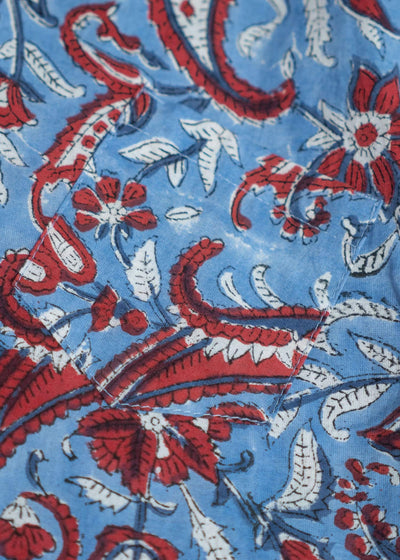 Edwina Horl HBB BASTARD SHIRT DIE HALFTE