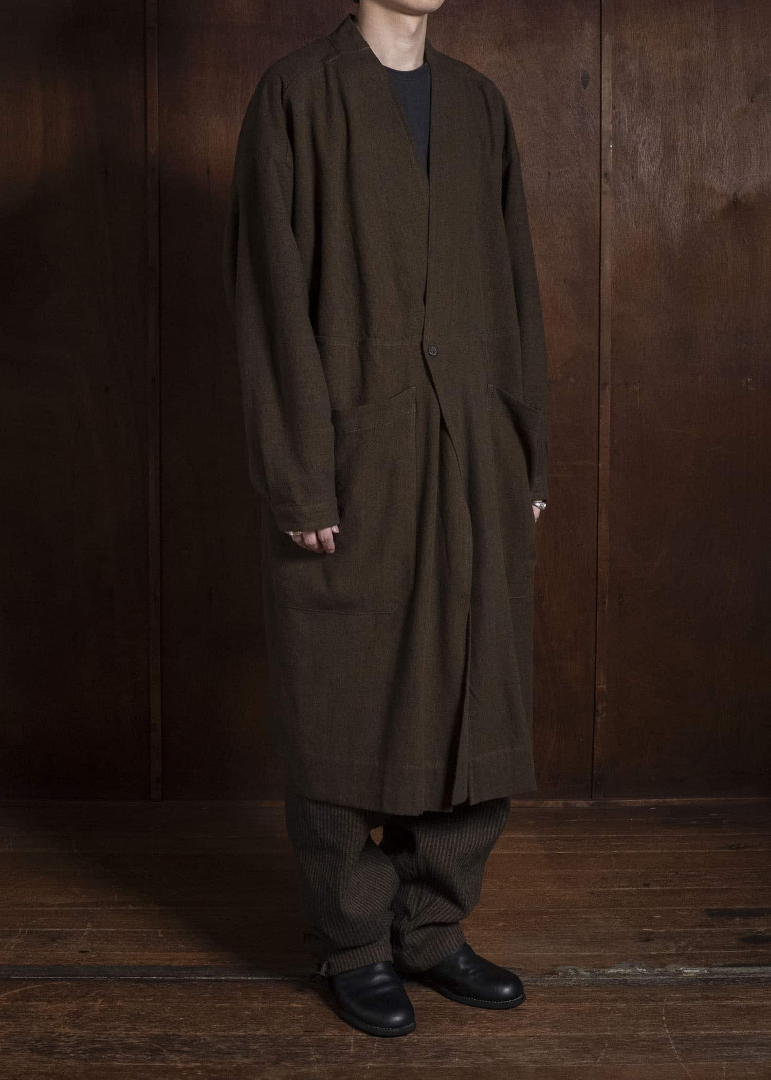 JAN-JAN VAN ESSCHE SHIRT#116 LONG SHIRT WITH DOUBLE CLOSURE AND PATCH POCKETS Hemp Se Nappy Cloth | Ochre
