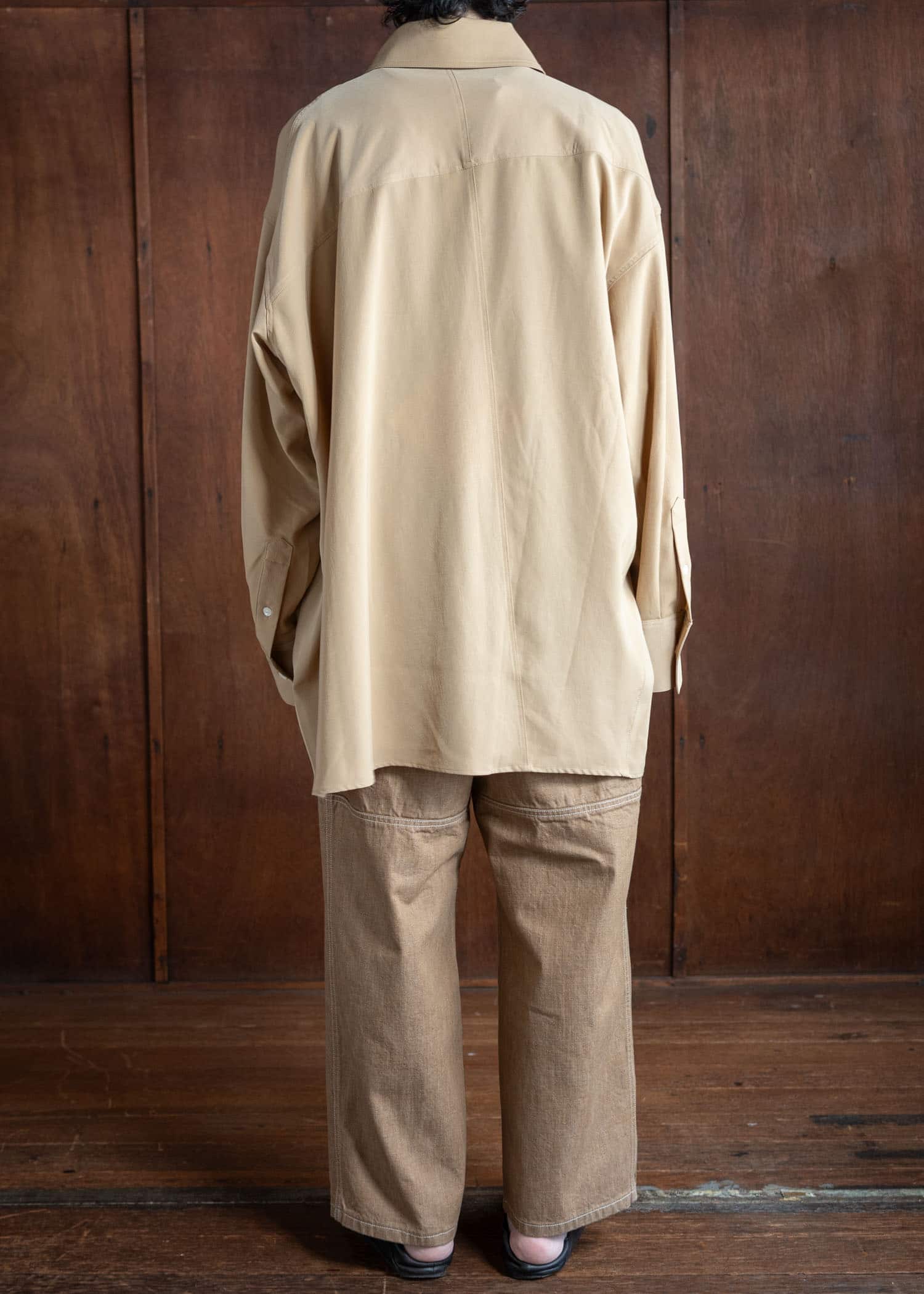 Edwina Horl 静寂 Beige