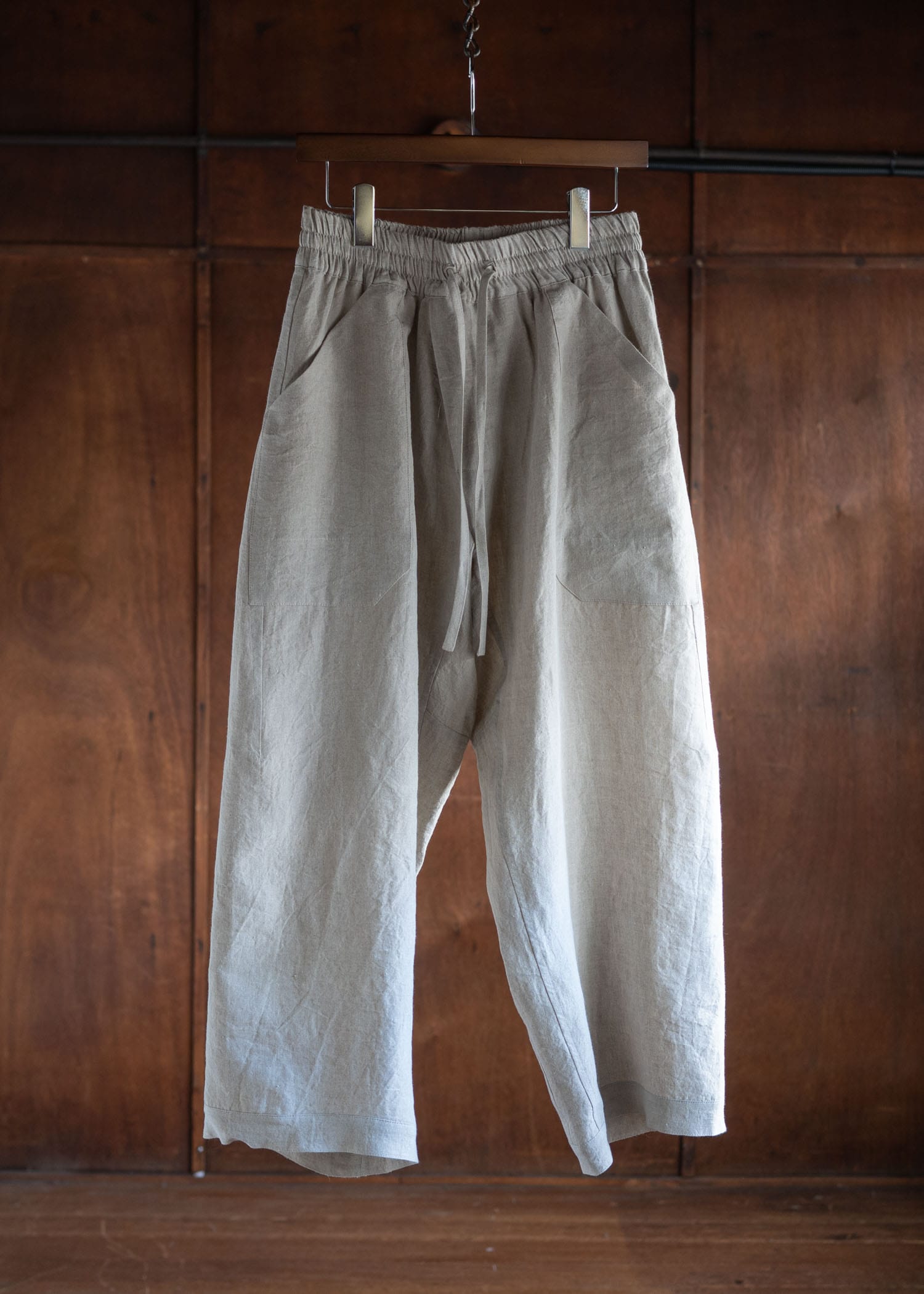 JAN-JAN VAN ESSCHE TROUSERS#80 LOOSE FIT LOW CROTCH TROUSERS WITH ELASTIC WAISTBAND HEMP CLOTH NATURAL