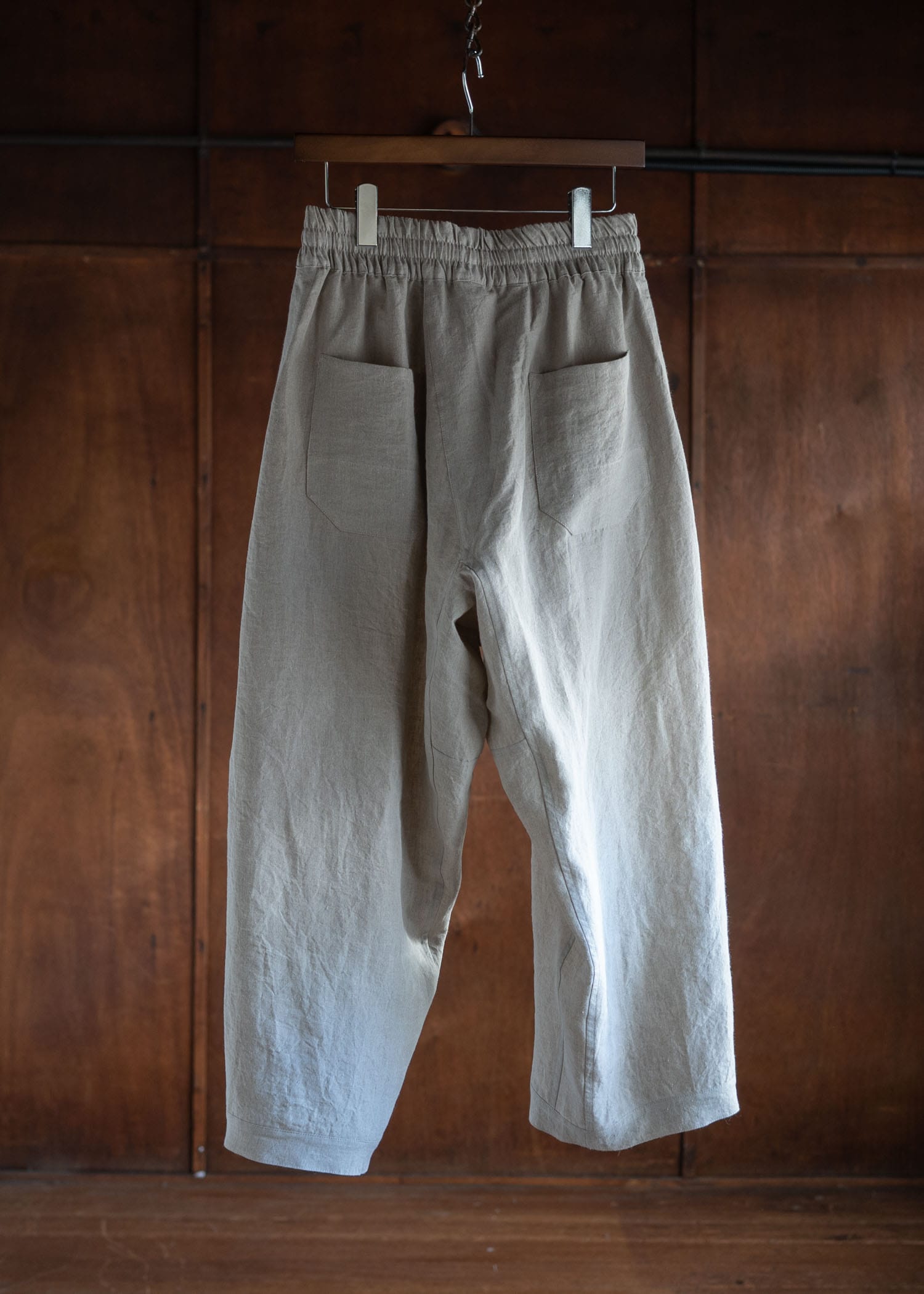 JAN-JAN VAN ESSCHE TROUSERS#80 LOOSE FIT LOW CROTCH TROUSERS WITH ELASTIC WAISTBAND HEMP CLOTH NATURAL