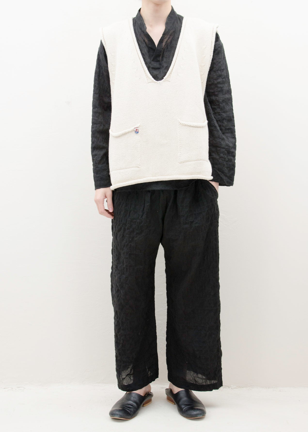 XENIA TELUNTS "Undyed Drop Neck Pocket Vest"