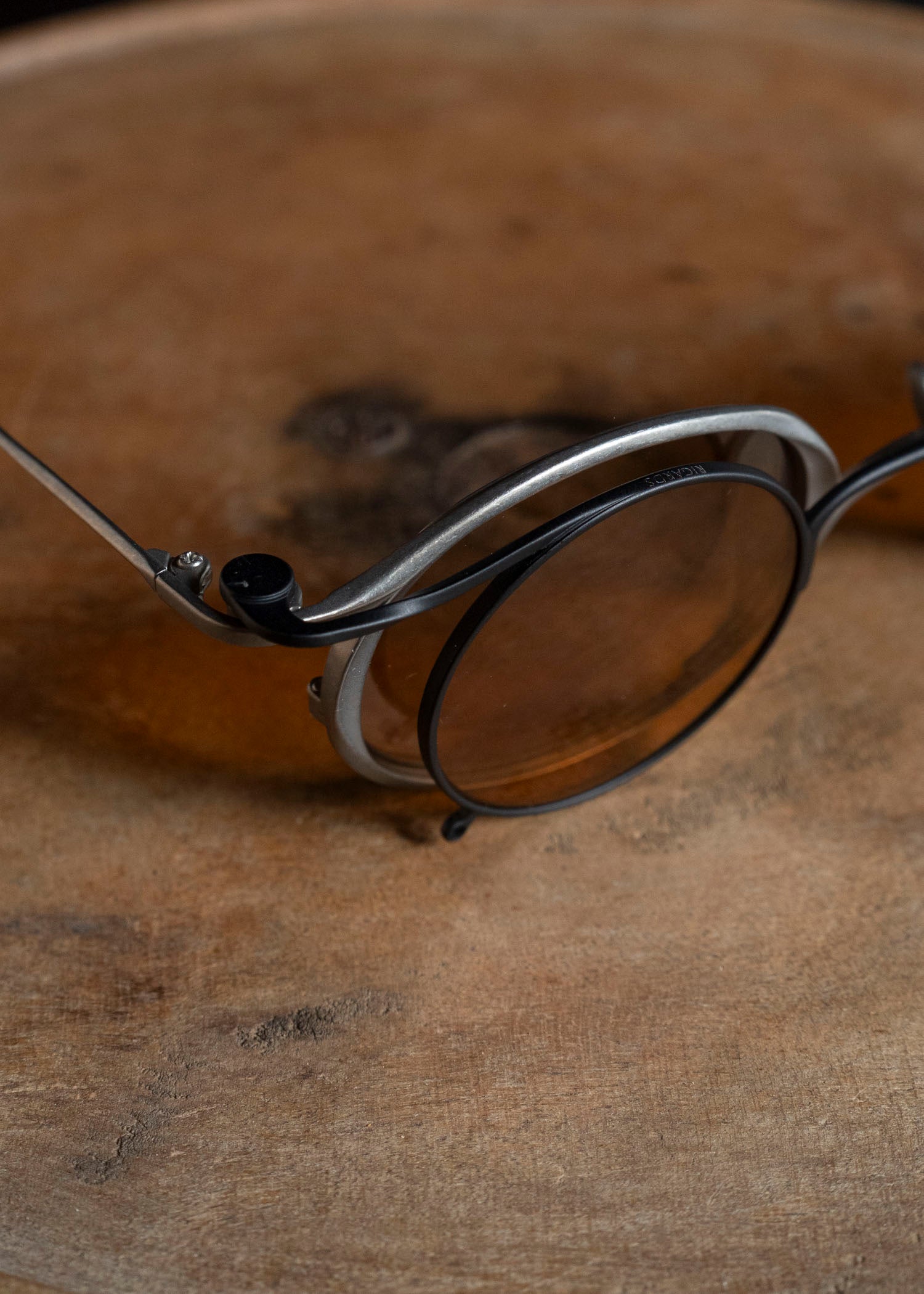 RIGARDS RG1943ZC ANTIQUE TITANIUM (FRAME) x BLACK (CLIP) x SALMON (LENS)