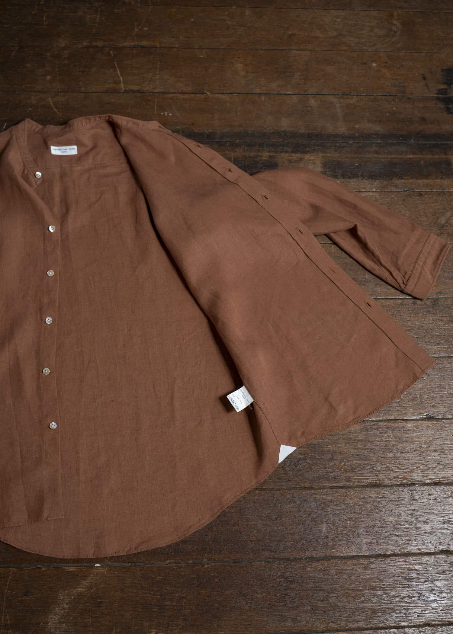 Aquellos Ojos Verdes BISHU KAKISHIBU LINEN SHIRT